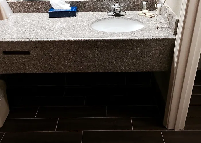 Motel 6 Pensacola, Fl - Nas 2*