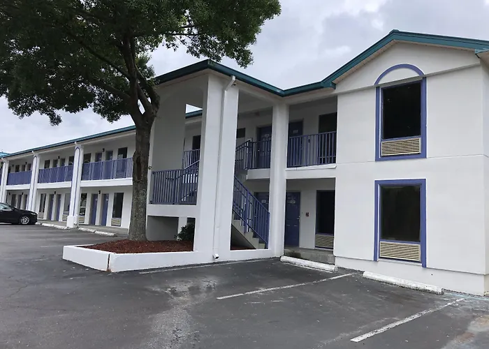 6 Pensacola, Fl - Nas Pensacola